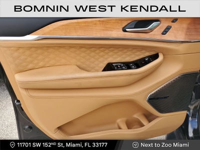 2023 Jeep Grand Cherokee Summit Reserve