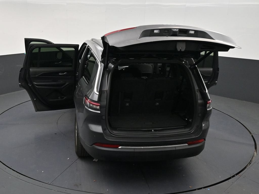 2025 Jeep Grand Cherokee L Laredo X 4x2