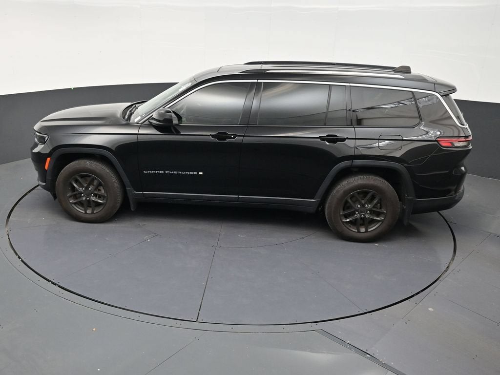 2023 Jeep Grand Cherokee L Laredo 4x4