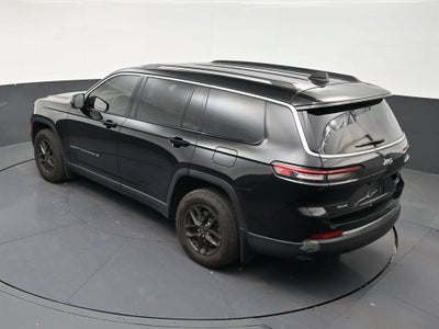 2023 Jeep Grand Cherokee L Laredo 4x4