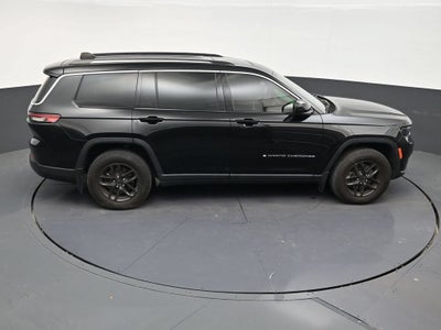 2023 Jeep Grand Cherokee L Laredo 4x4