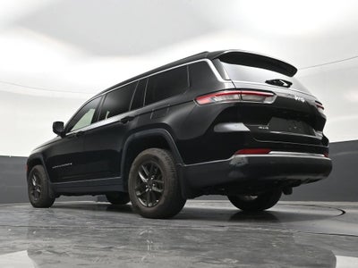 2023 Jeep Grand Cherokee L Laredo 4x4
