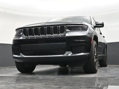 2023 Jeep Grand Cherokee L Laredo 4x4