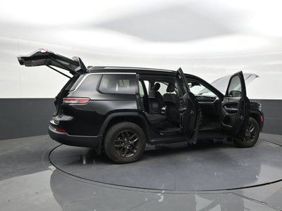 2023 Jeep Grand Cherokee L Laredo 4x4