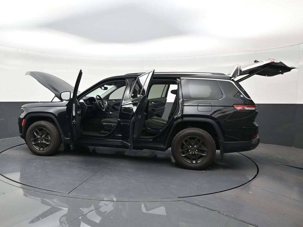 2023 Jeep Grand Cherokee L Laredo 4x4