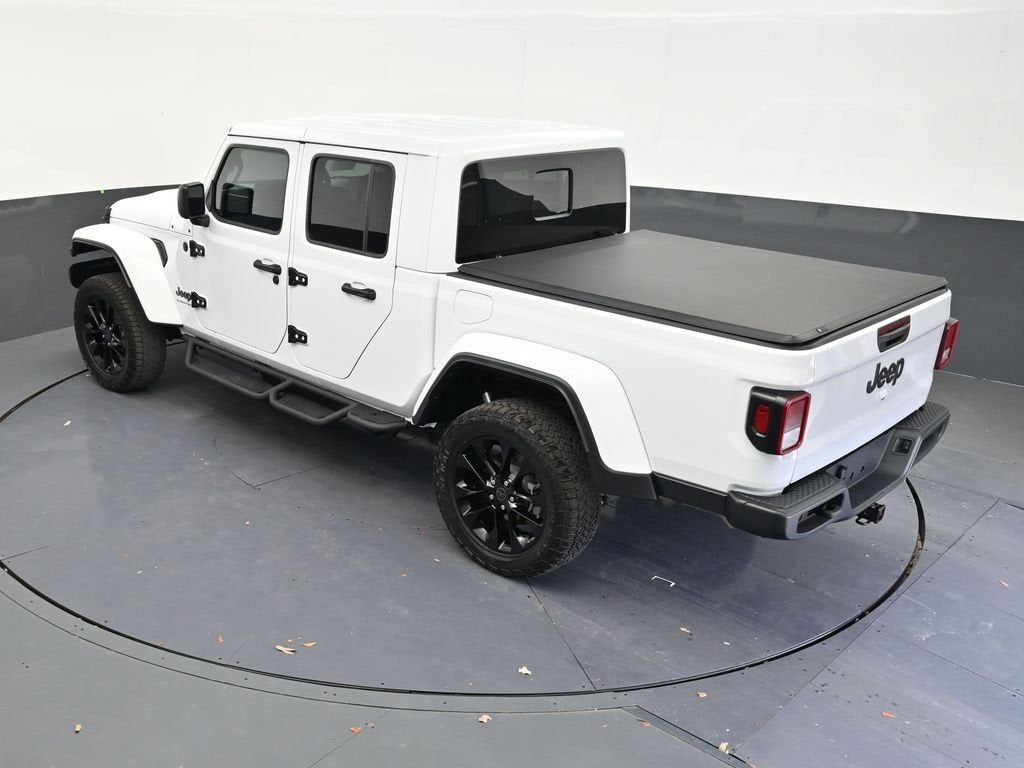 2025 Jeep Gladiator Nighthawk