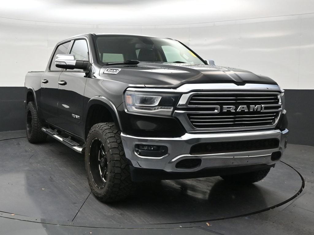 2019 RAM 1500 Laramie Crew Cab 4x4 5'7" Box