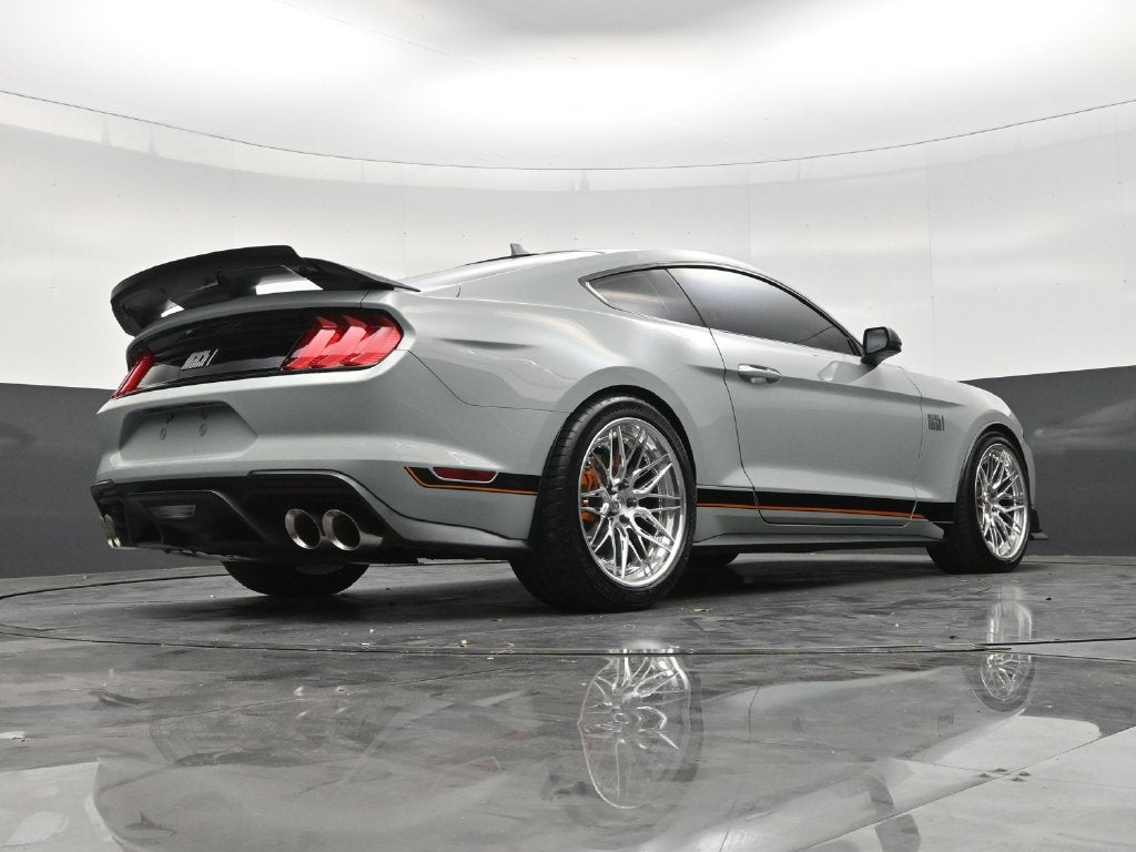 2022 Ford Mustang Mach 1
