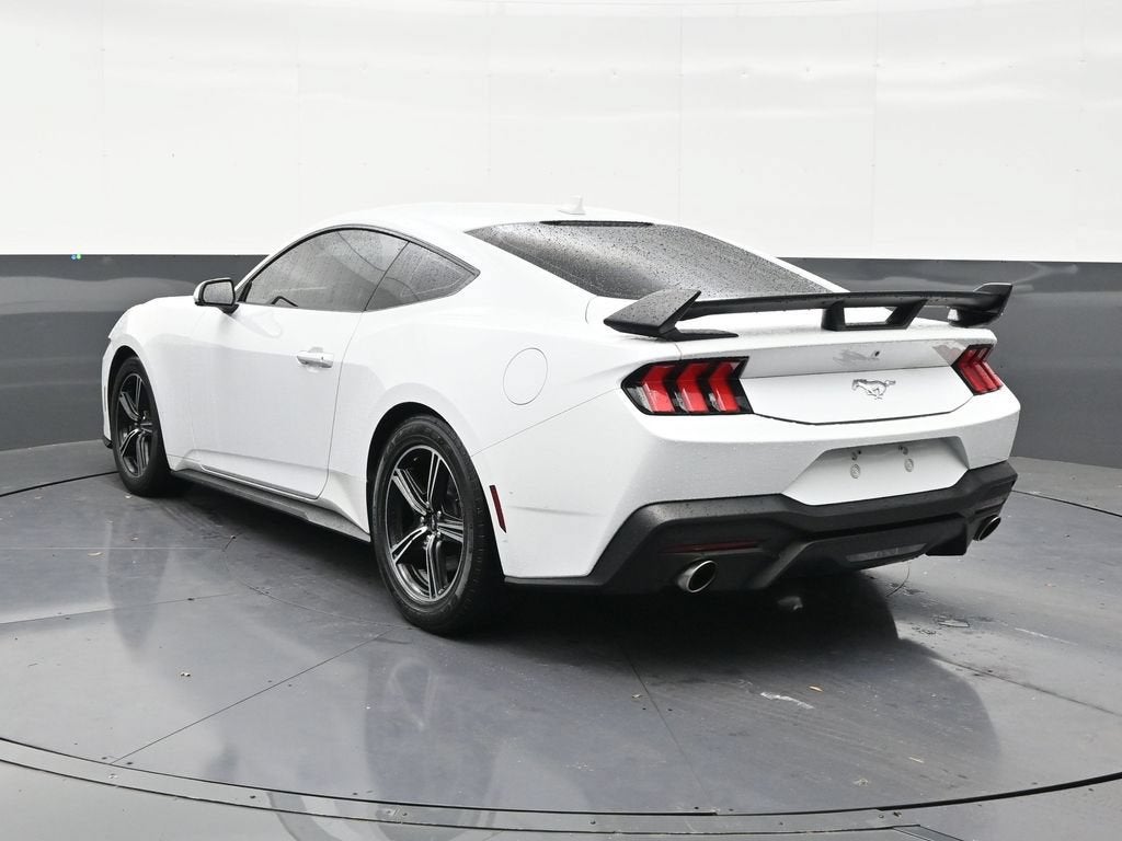 2024 Ford Mustang EcoBoost Fastback