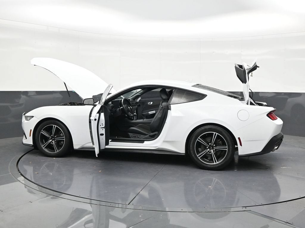 2024 Ford Mustang EcoBoost Fastback