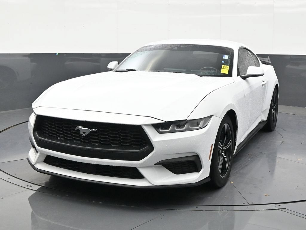 2024 Ford Mustang EcoBoost Fastback