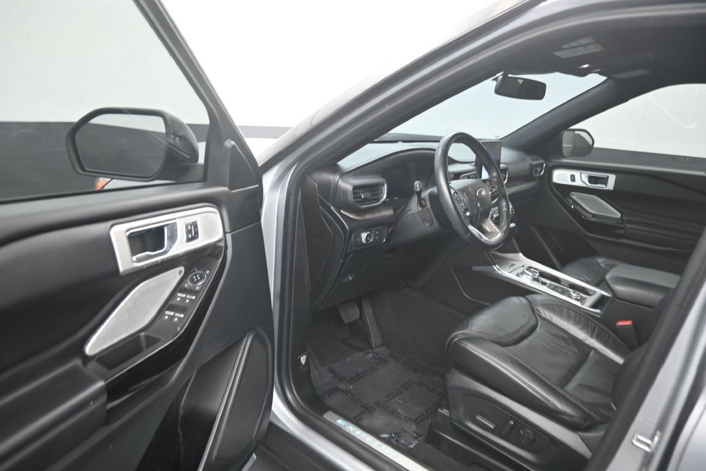 2022 Ford Explorer Platinum