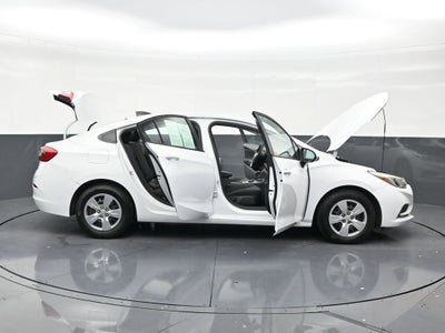 2017 Chevrolet Cruze LS