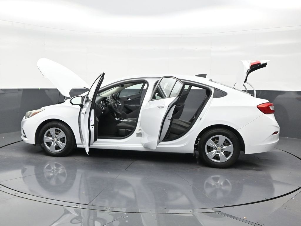 2017 Chevrolet Cruze LS