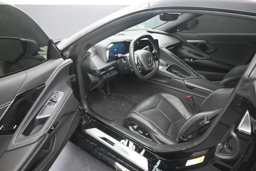 2025 Chevrolet Corvette Stingray 2LT
