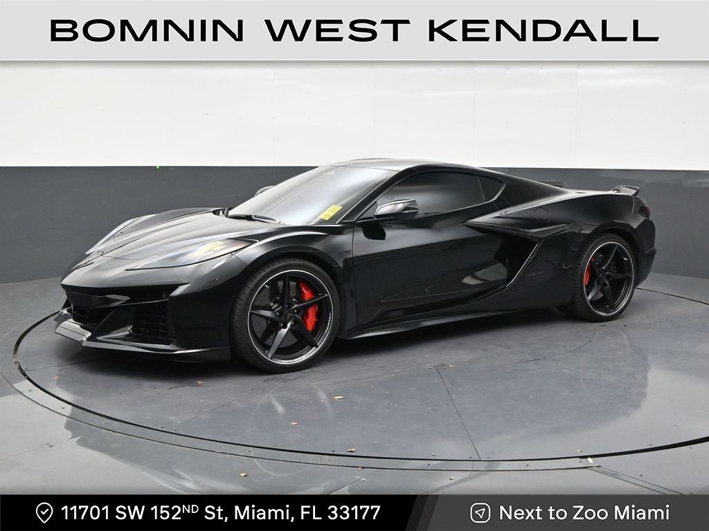 2025 Chevrolet Corvette E-Ray 1LZ