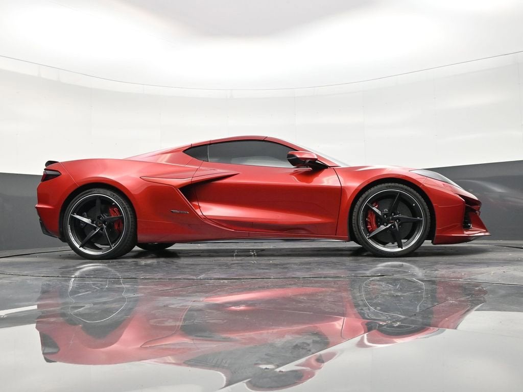 2025 Chevrolet Corvette E-Ray 2LZ