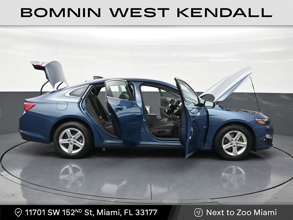 2025 Chevrolet Malibu LS