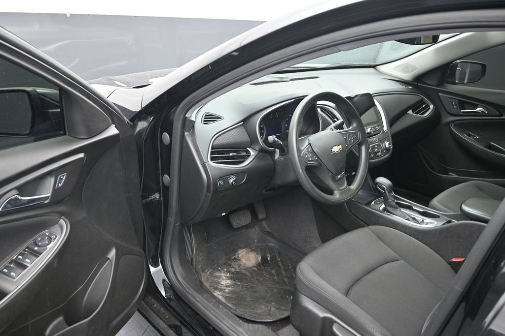 2024 Chevrolet Malibu LS