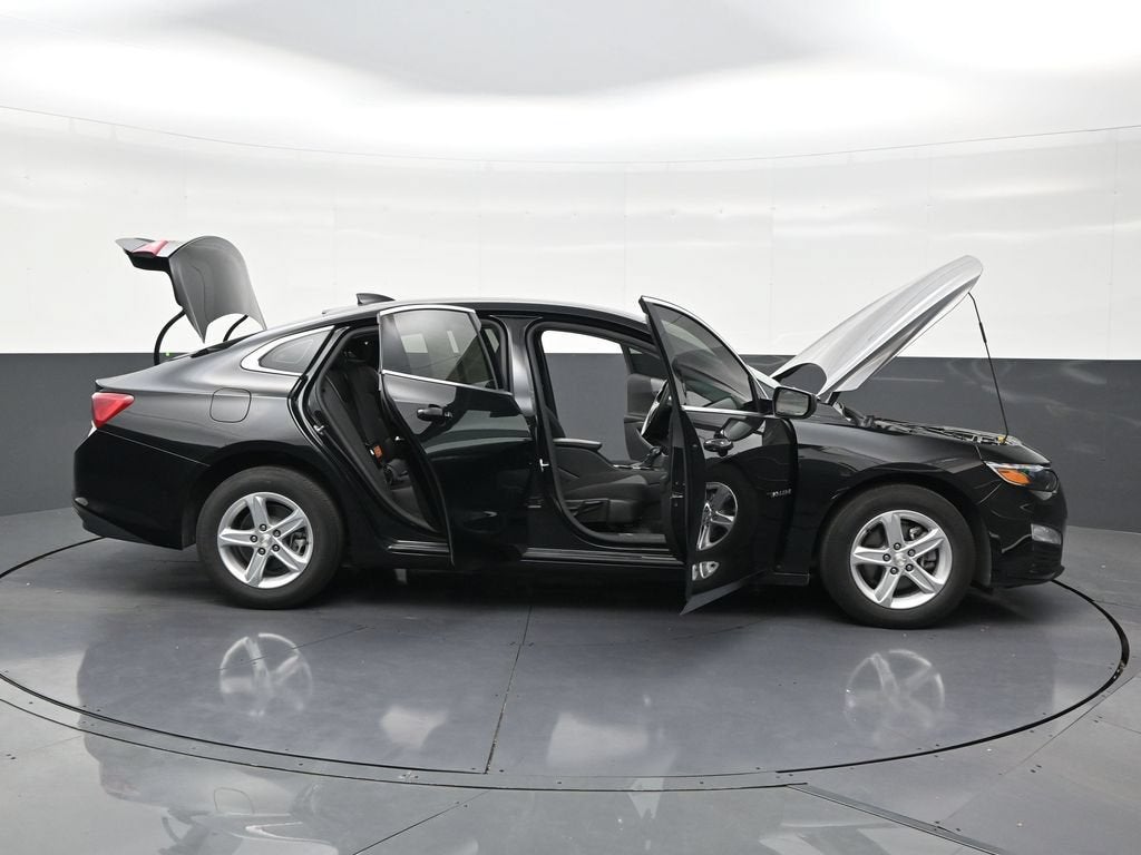 2024 Chevrolet Malibu LS
