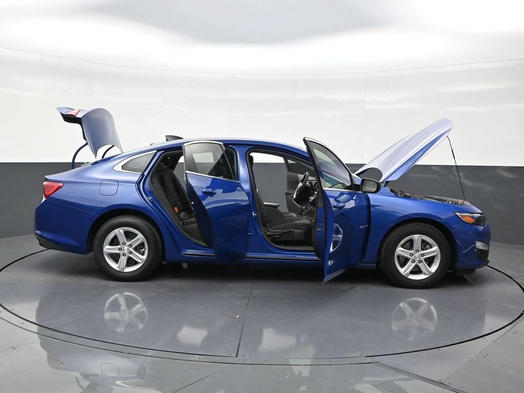 2023 Chevrolet Malibu LS