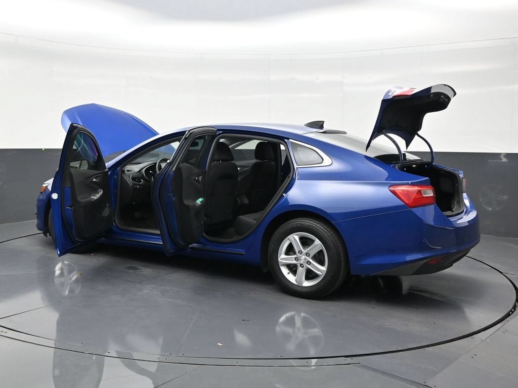 2023 Chevrolet Malibu LS