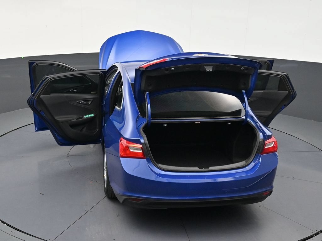 2023 Chevrolet Malibu LS