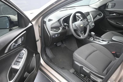 2025 Chevrolet Malibu LS