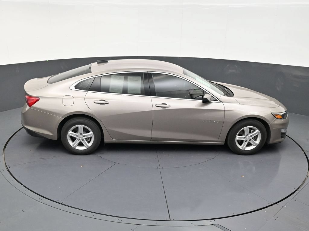 2025 Chevrolet Malibu LS