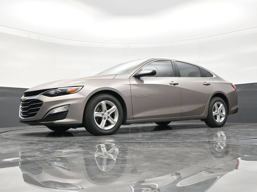 2025 Chevrolet Malibu LS