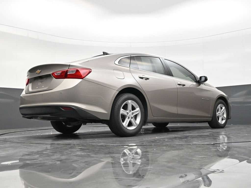 2025 Chevrolet Malibu LS