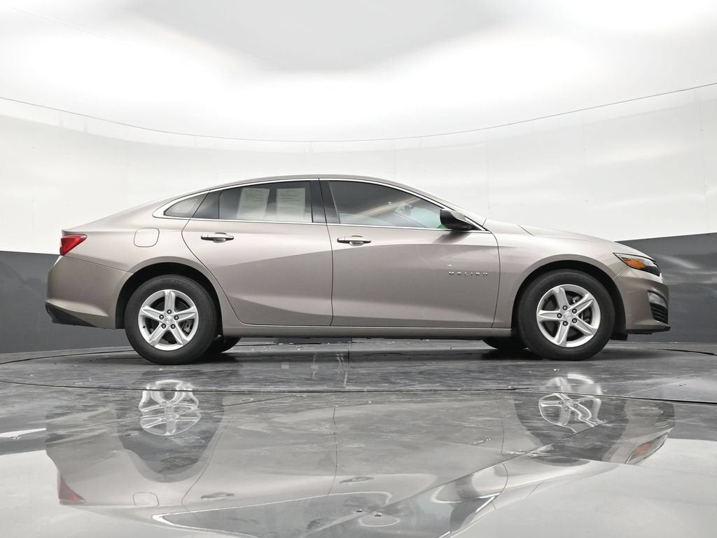 2025 Chevrolet Malibu LS
