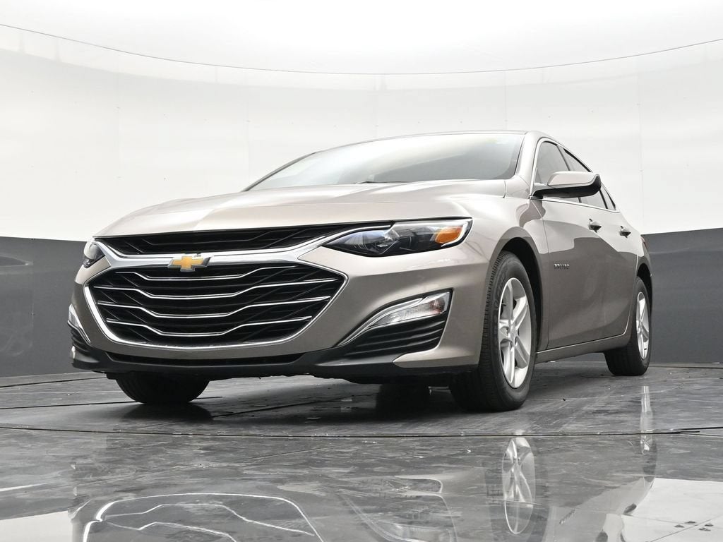 2025 Chevrolet Malibu LS