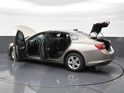 2025 Chevrolet Malibu LS