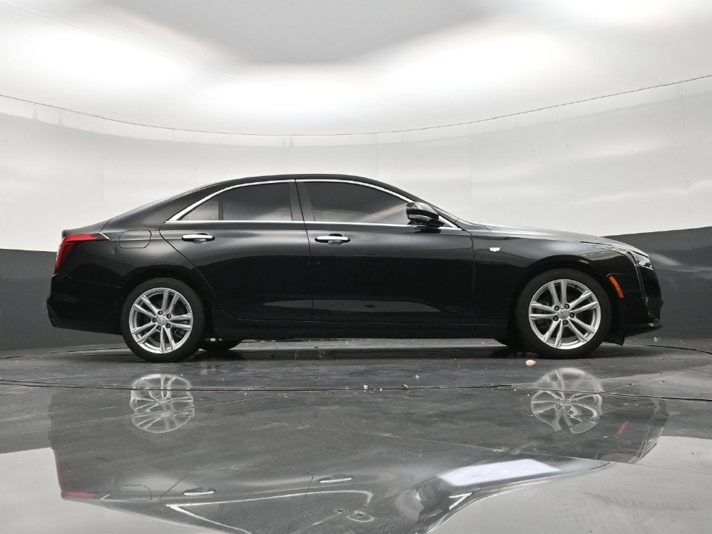 2024 Cadillac CT4 Luxury