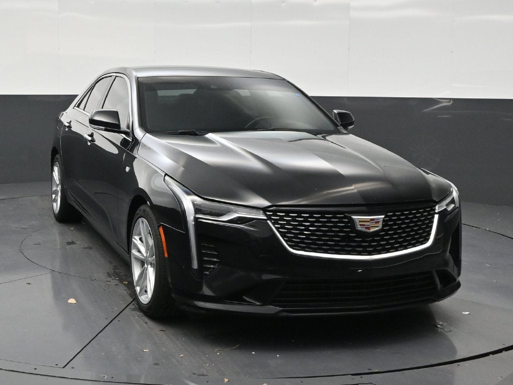 2024 Cadillac CT4 Luxury