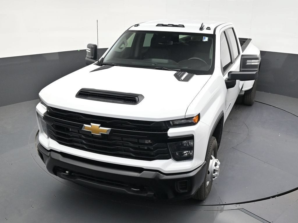 2026 Chevrolet Silverado 3500 HD WT DRW