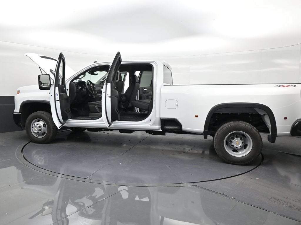 2026 Chevrolet Silverado 3500 HD WT DRW