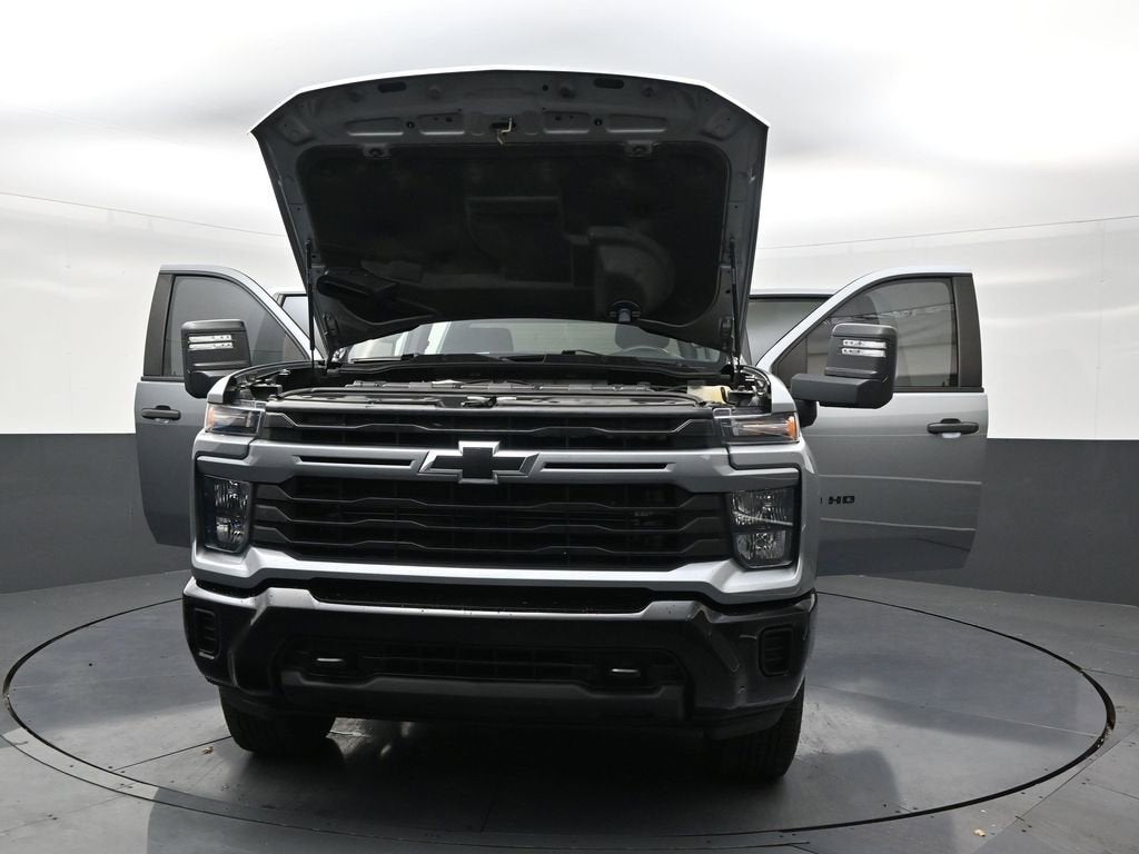 2024 Chevrolet Silverado 2500 HD Custom