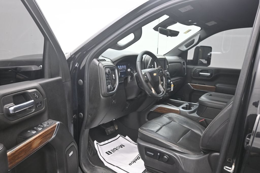 2022 Chevrolet Silverado 3500 HD High Country