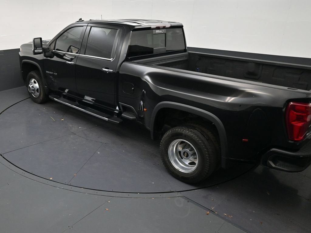 2022 Chevrolet Silverado 3500 HD High Country