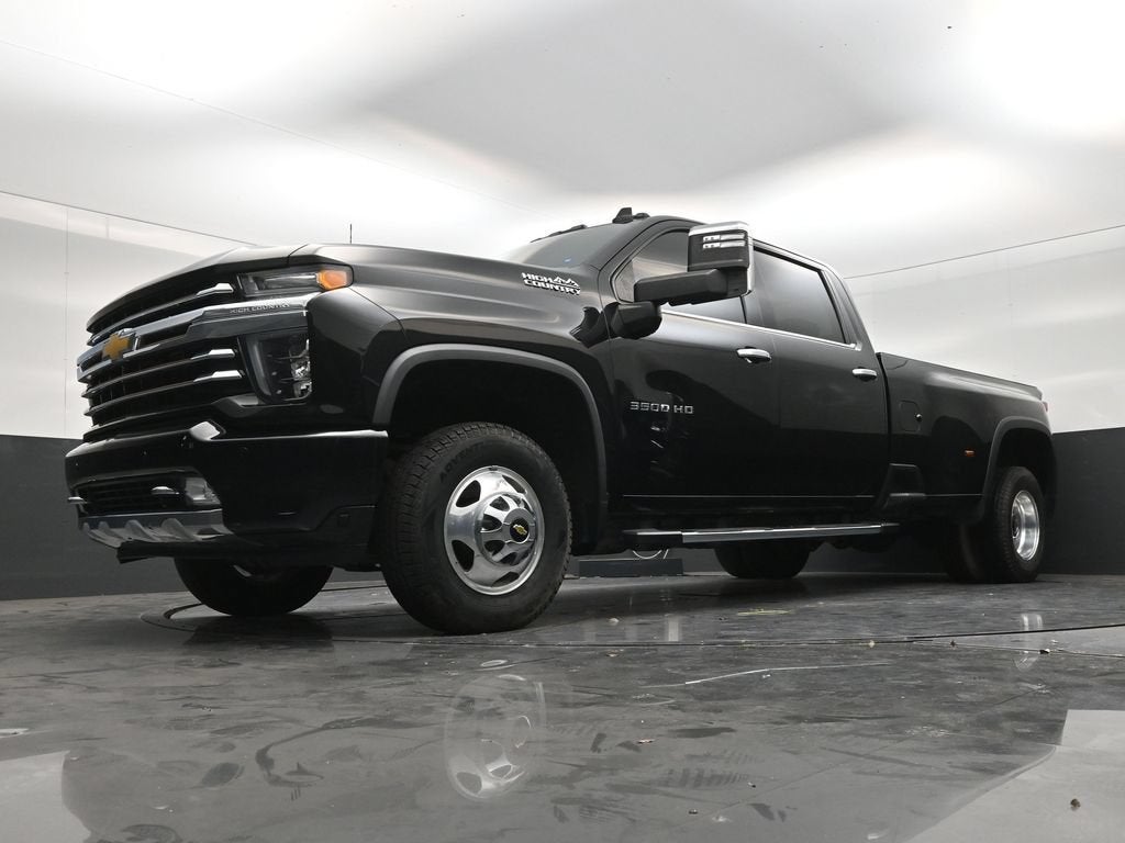 2022 Chevrolet Silverado 3500 HD High Country