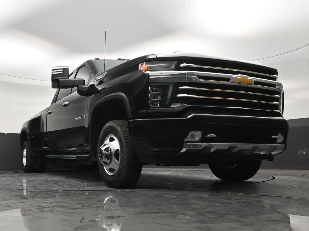 2022 Chevrolet Silverado 3500 HD High Country