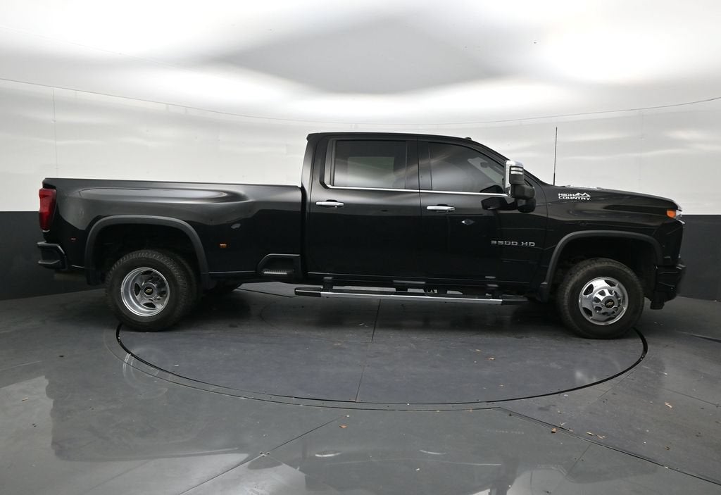 2022 Chevrolet Silverado 3500 HD High Country