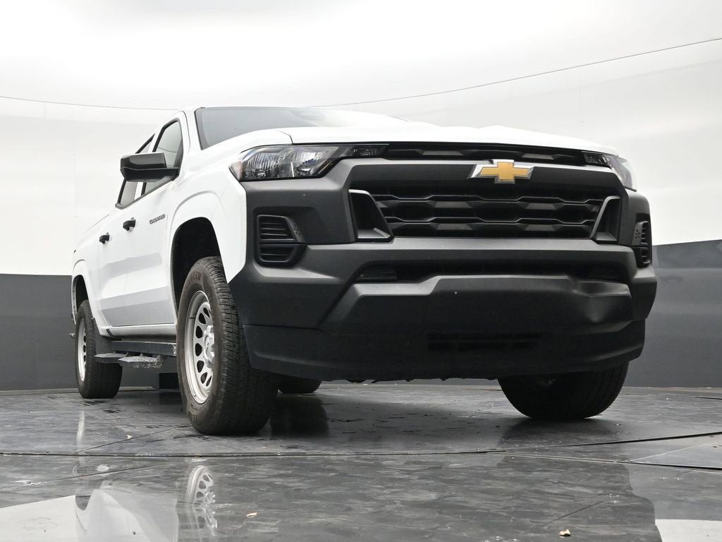 2024 Chevrolet Colorado WT