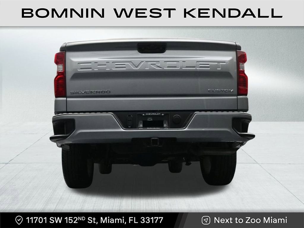 2025 Chevrolet Silverado 1500 Custom