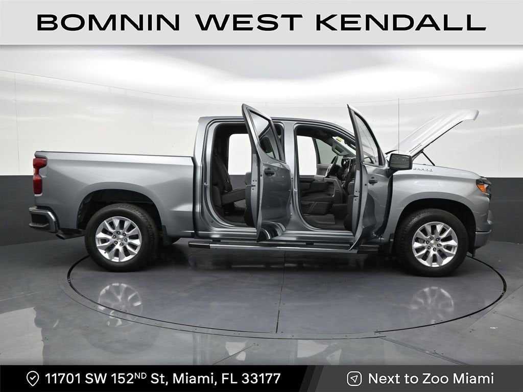 2025 Chevrolet Silverado 1500 Custom