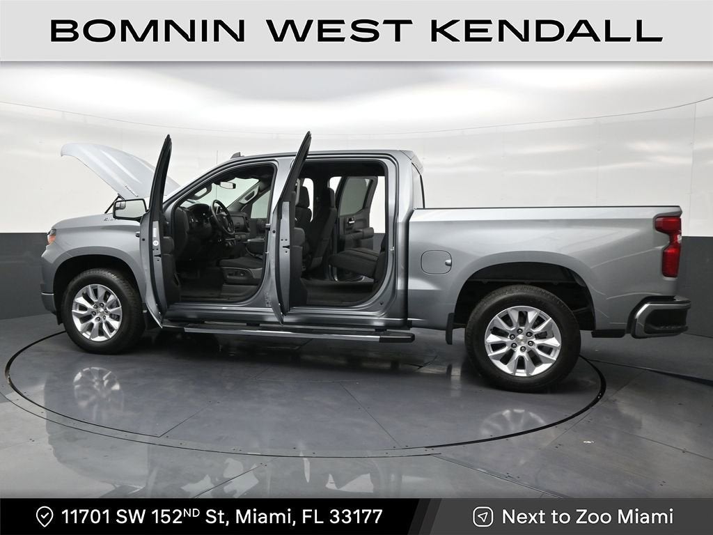 2025 Chevrolet Silverado 1500 Custom