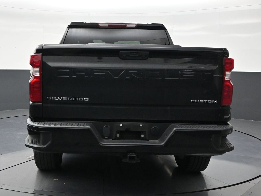 2022 Chevrolet Silverado 1500 Custom
