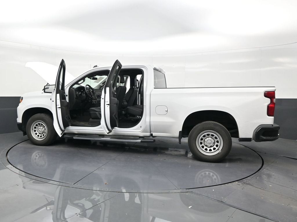 2023 Chevrolet Silverado 1500 WT